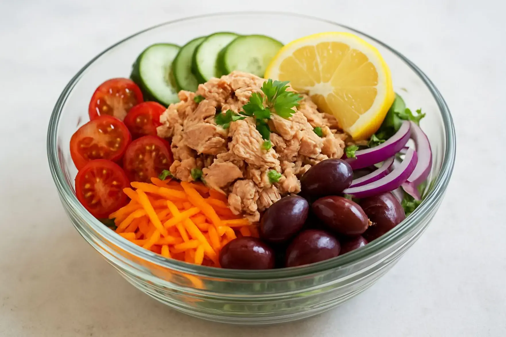 Salada de atum refrescante